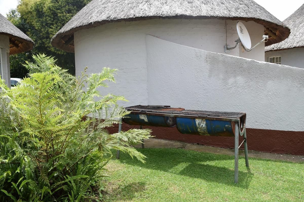 Sheri'S Lodge & Backpackers Graskop Exterior foto